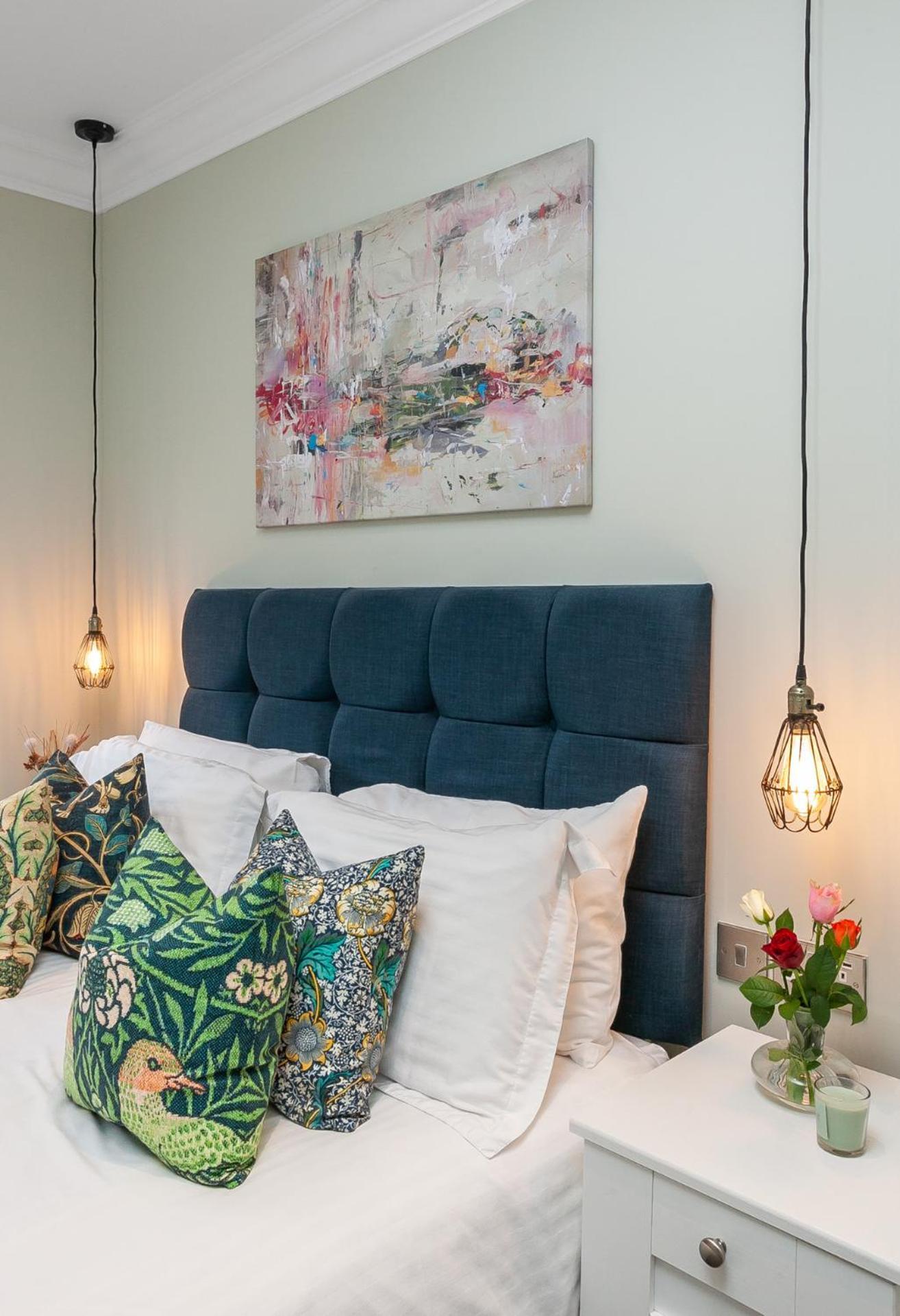 Apartment 5 Star - The Ulsterville Residences - Free On-site Parking *