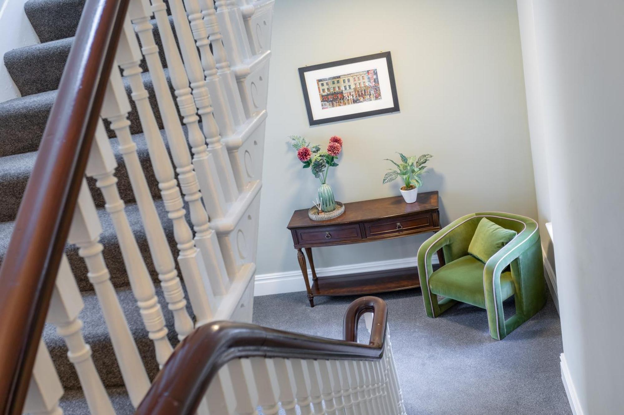 5 Star - The Ulsterville Residences - Free On-site Parking Apartment Belfast