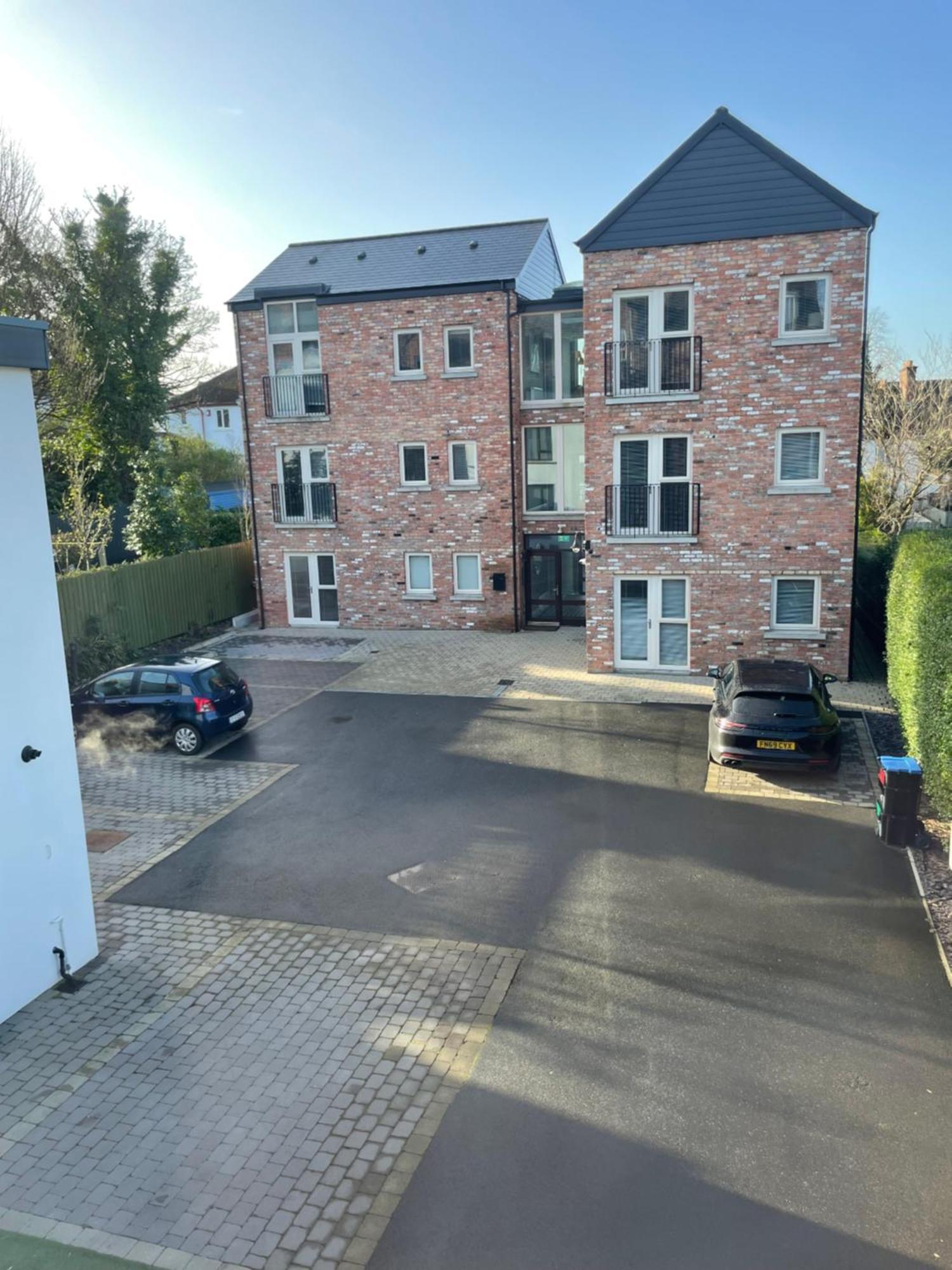 5 Star - The Ulsterville Residences - Free On-site Parking Apartment Belfast